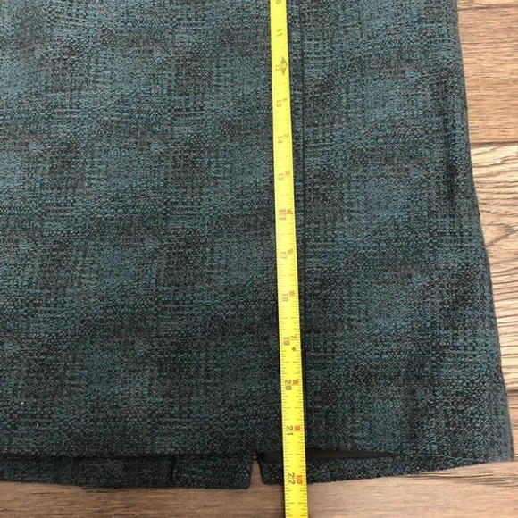 Ann Taylor Straight Tweed Multi-Color Skirt Size 4 - Picture 7 of 8